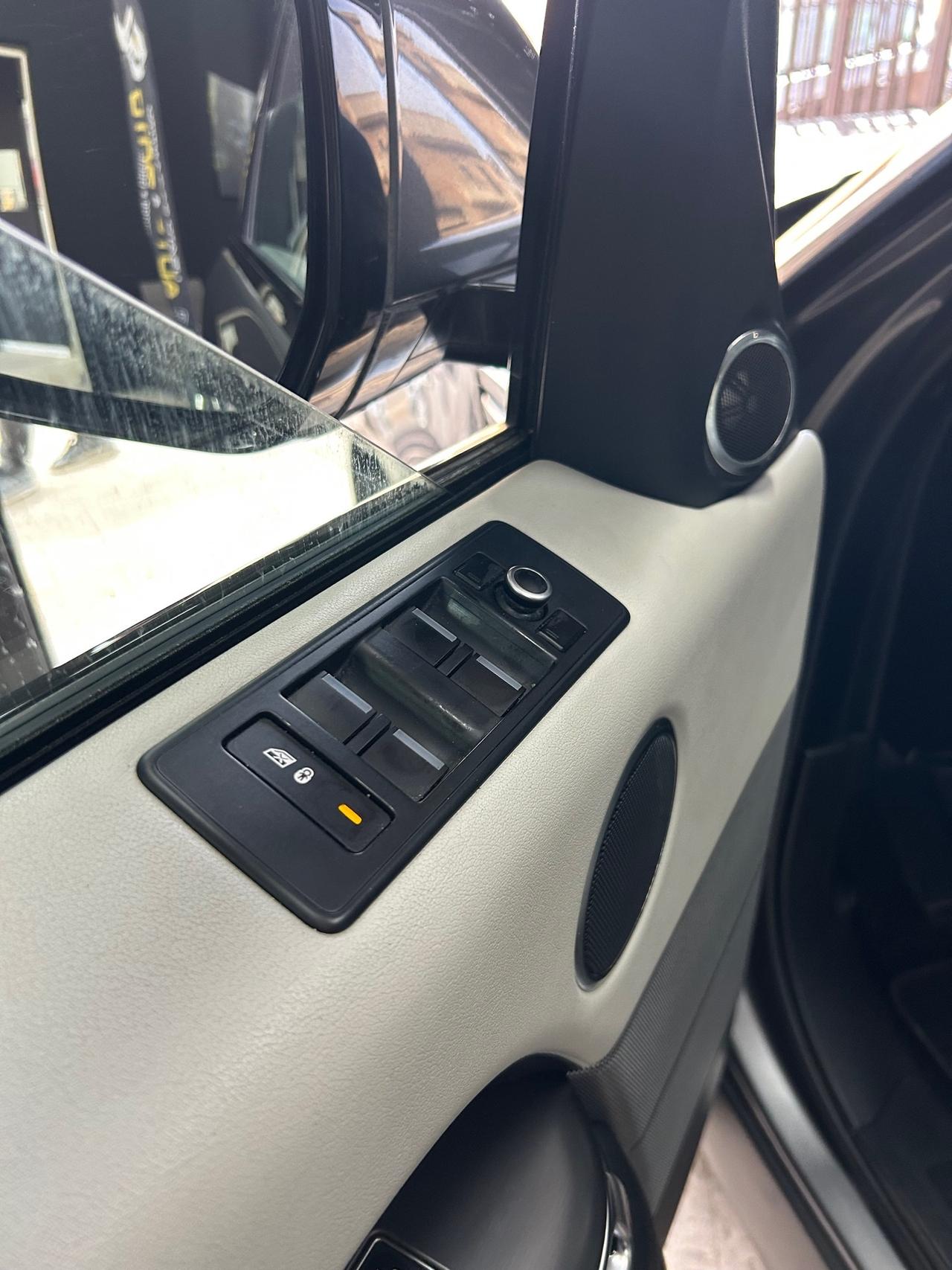 Land Rover Range Sport 3.0 SDV6 SE