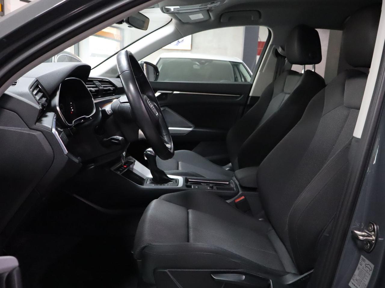 Audi Q3 Business Advanced 2.0 35 TDI #9495