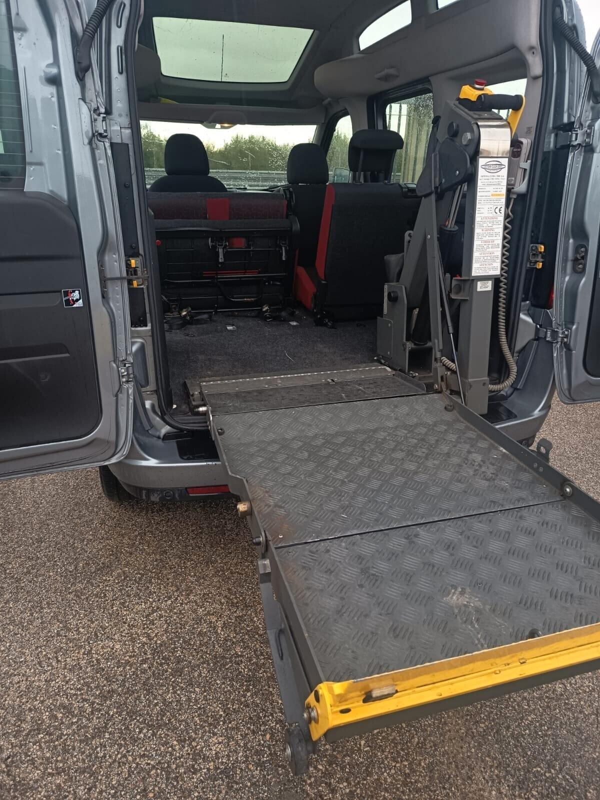 Fiat Doblo Trasporto Disabili
