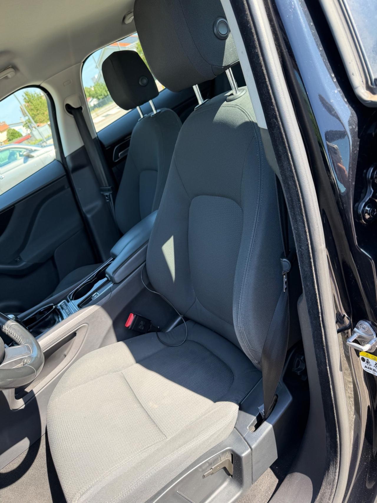 Jaguar F-Pace 2.0 D 180 CV aut. R-Sport