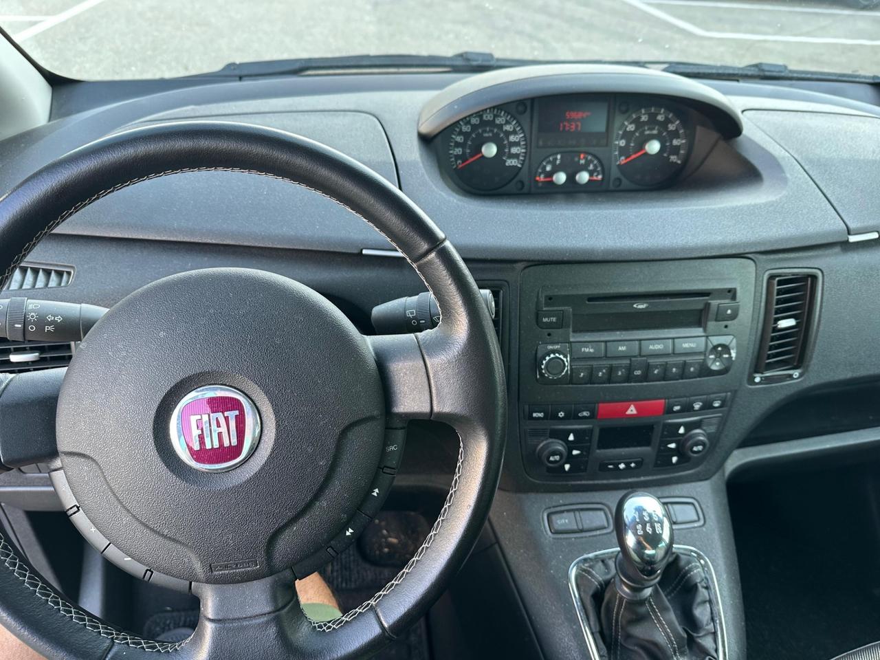 Fiat Idea 1.6 Multijet 16V DPF BlackMotion