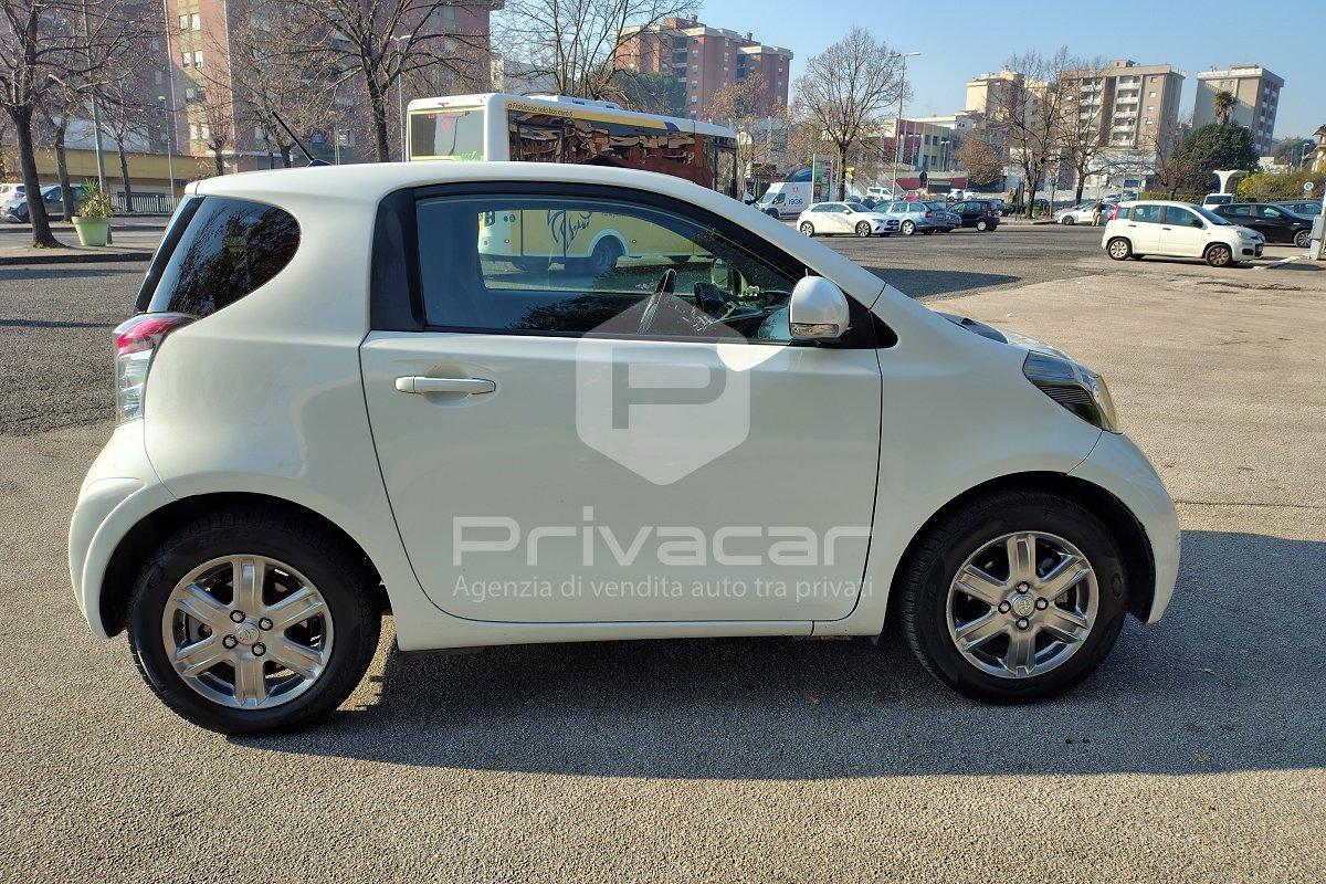 TOYOTA iQ 1.0 High Collection