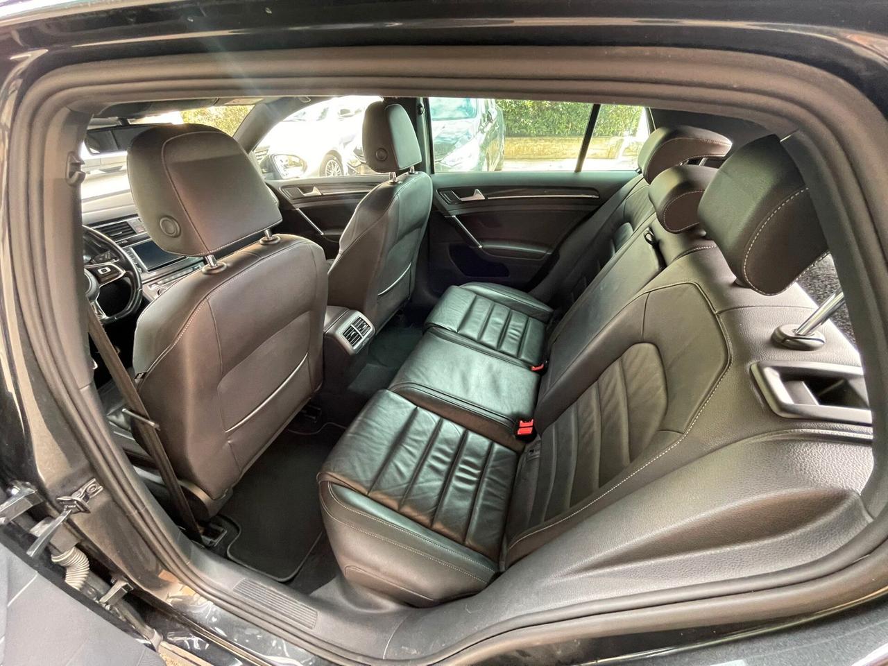 Volkswagen Golf 2.0 TDI DSG 5p. Highline BlueMotion Technology