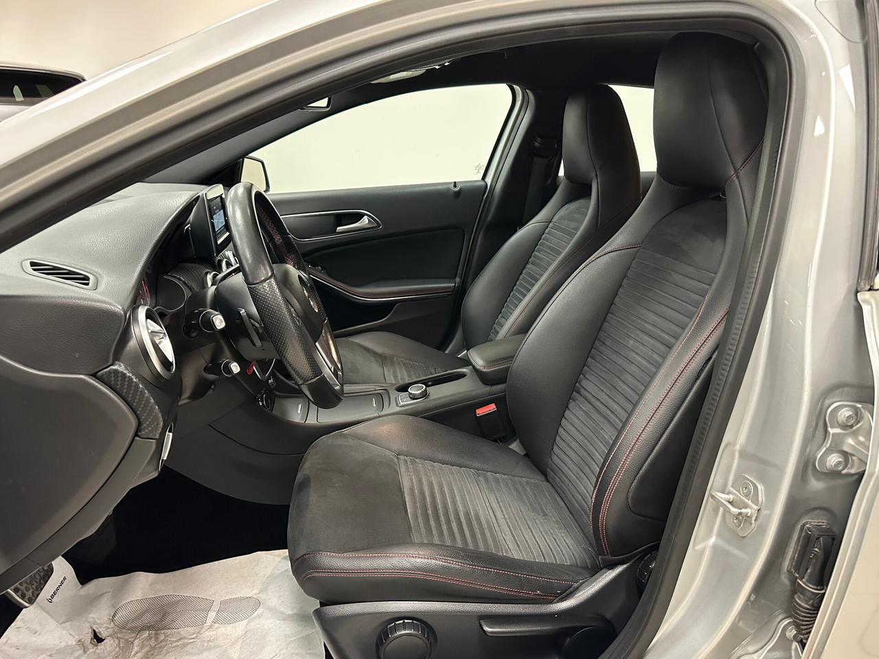 Mercedes-benz A 200 CDI Automatic Premium 136CV - 2014