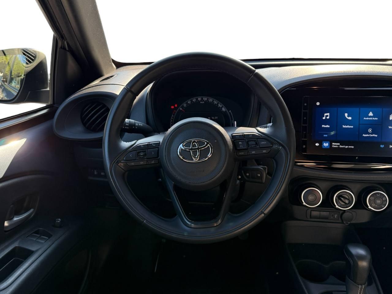TOYOTA Aygo X - Aygo X 1.0 Active 72cv s-cvt