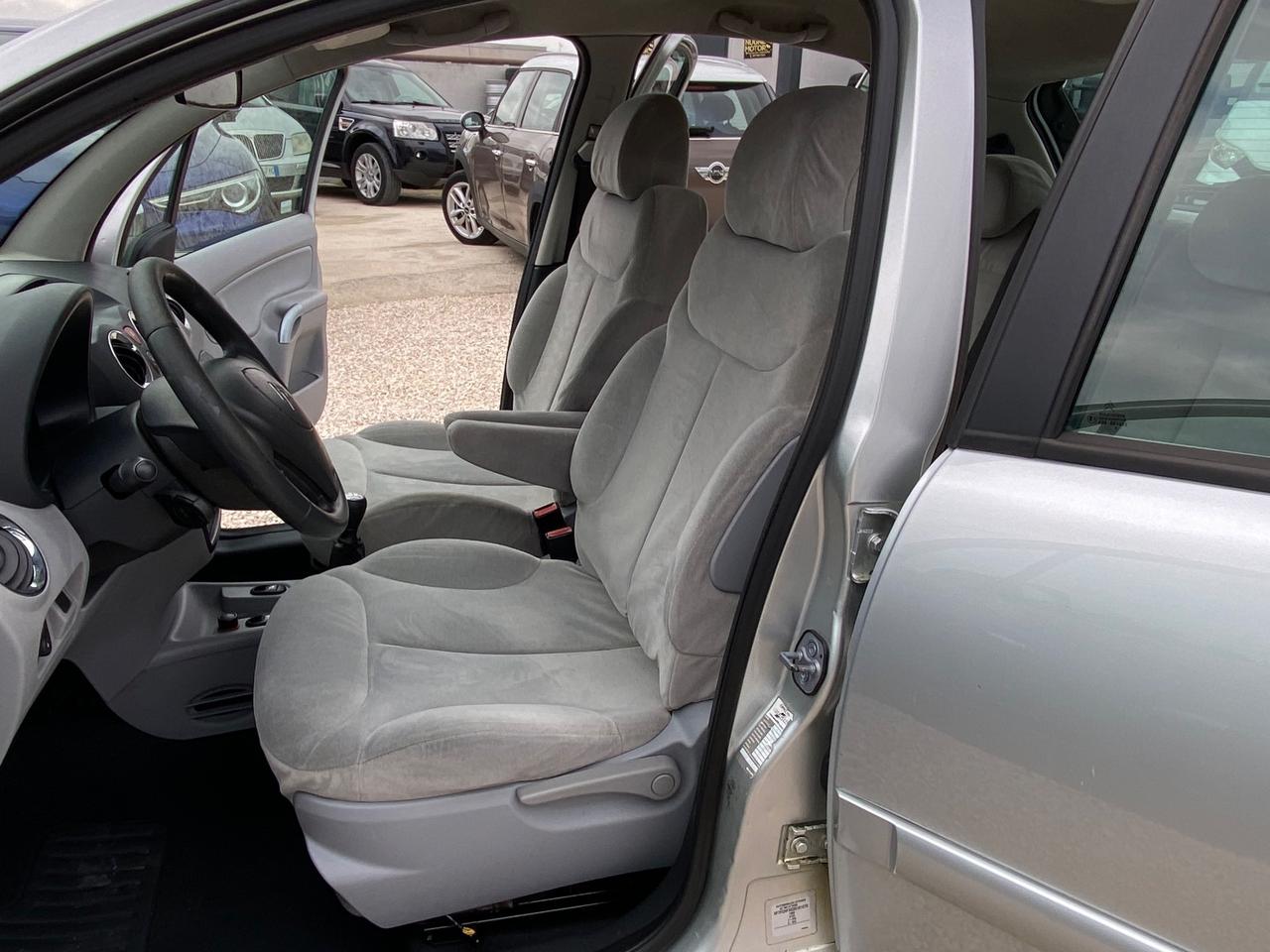 Citroen C3 1.1 Elegance NEOPATENTATI E UNICO PROPRIETARIO