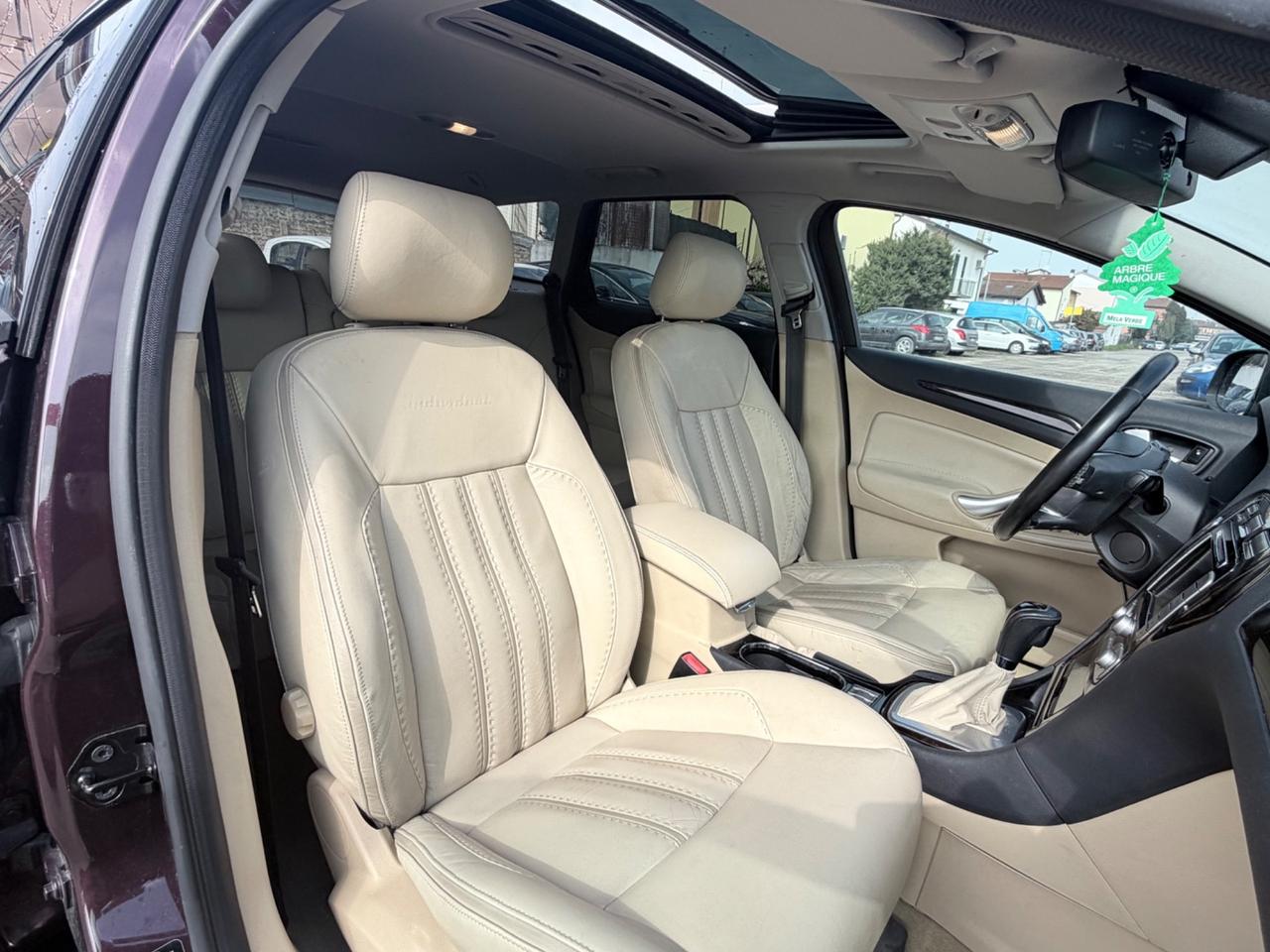 Ford Mondeo 2.0BNZ 203CV Powershift INDIVIDUAL TETTO