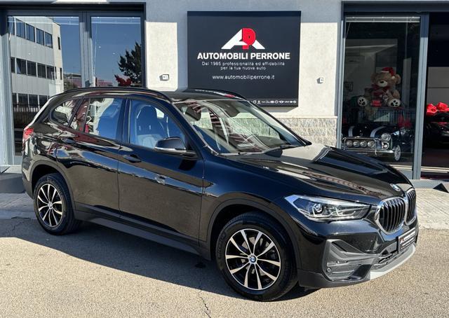 BMW X1 sDrive18d Business Advantage (Navi/Auto/LED)