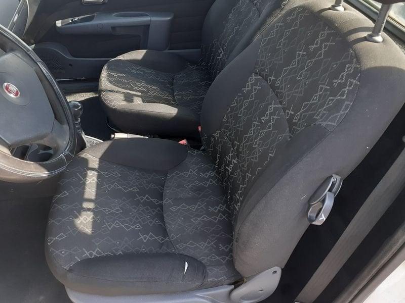 FIAT Strada 1.3 MJT 95CV Pick-up Trekking - PREZZO+ IVA