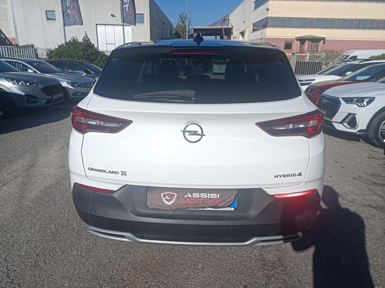 Opel Grandland X 1.6 Hybrid Plug-in aut. AWD Design Line