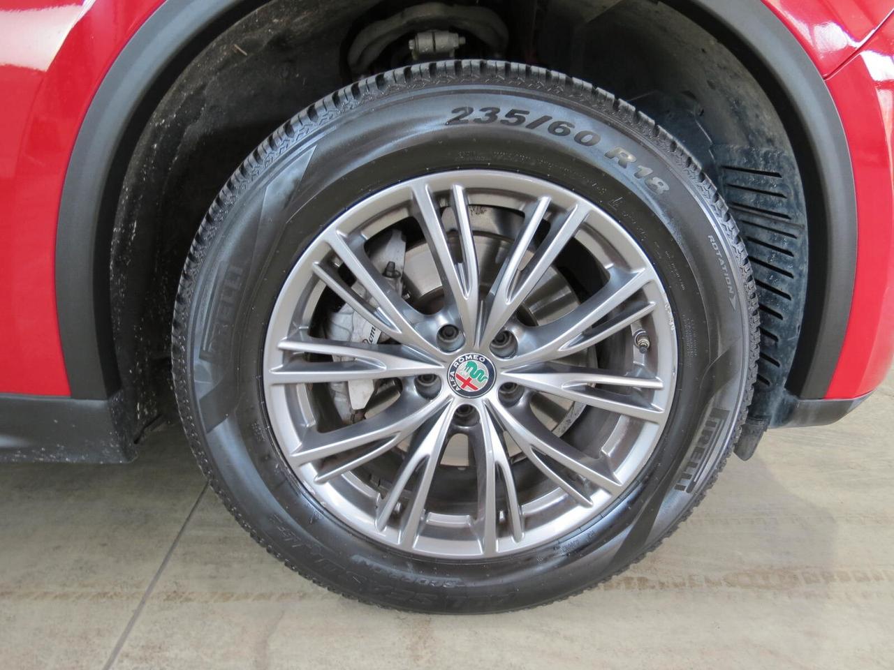 Alfa Romeo Stelvio 2.0 Turbo 200 CV AT8 Q4 Super