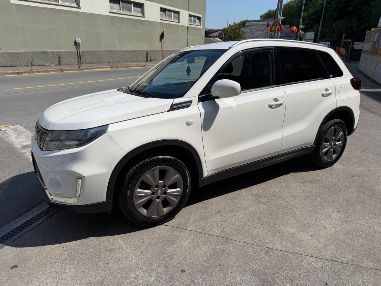 Suzuki Vitara 1.4 Hybrid Cool
