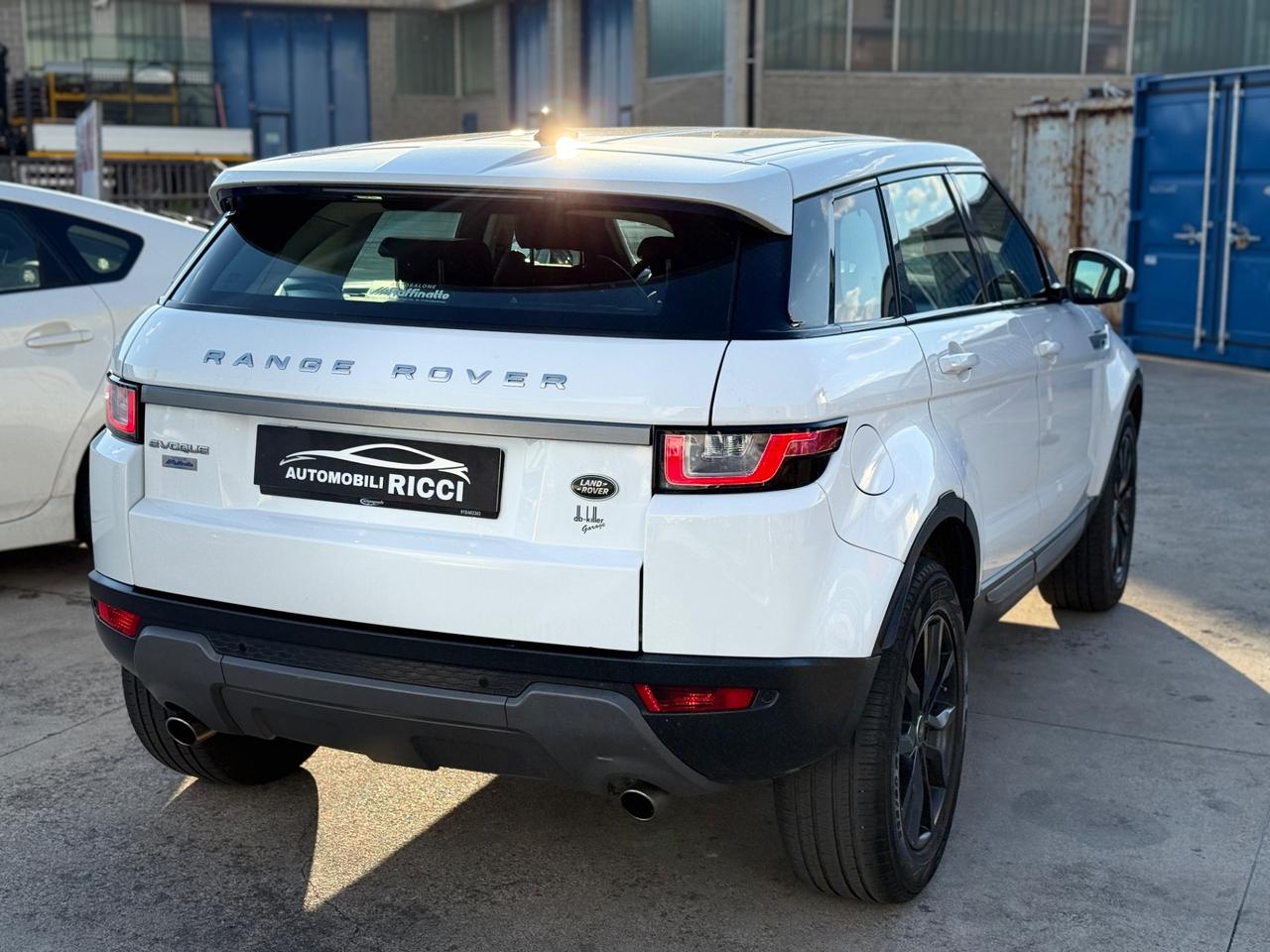 Land Rover Range Rover Evoque 2.0 TD4 180 CV 5p. SE