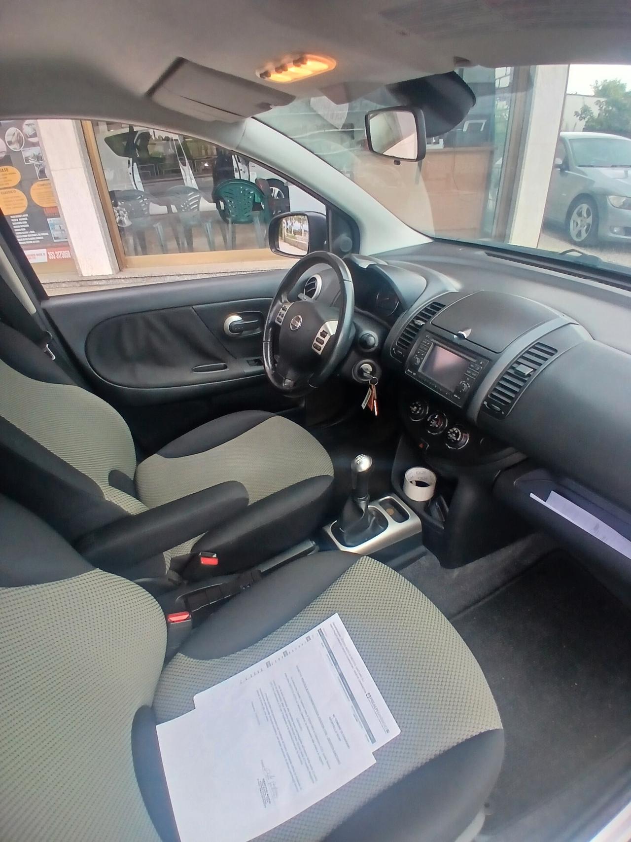 Nissan Note 1.4 16V Silver Edition