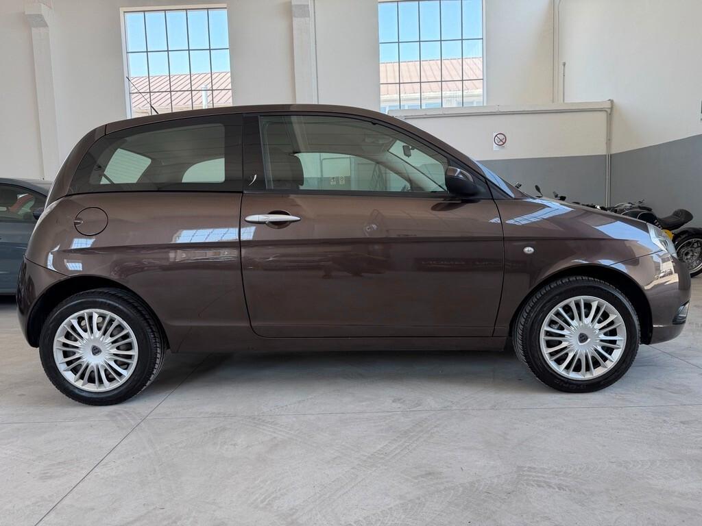 Lancia Ypsilon 1.2 Oro