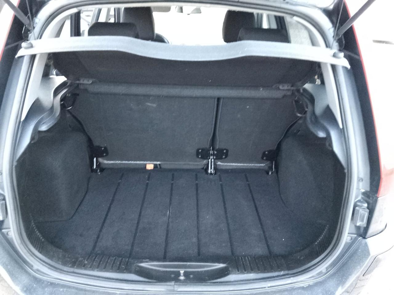 Ford Fusion 1.4 TDCi 5p. Collection