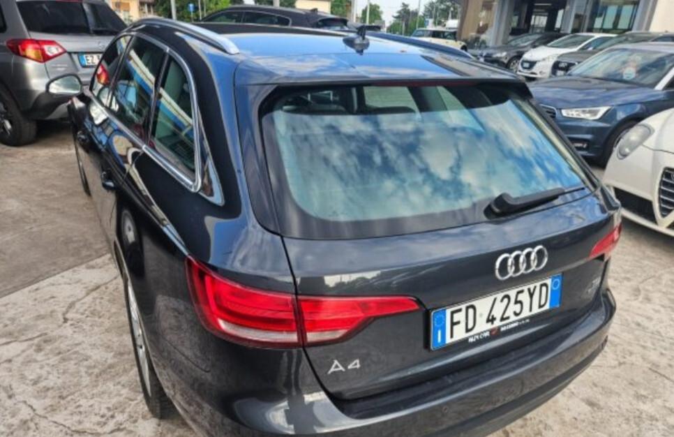 Audi A4 2.0 TDI 190 CV S tronic QUATTRO Sport