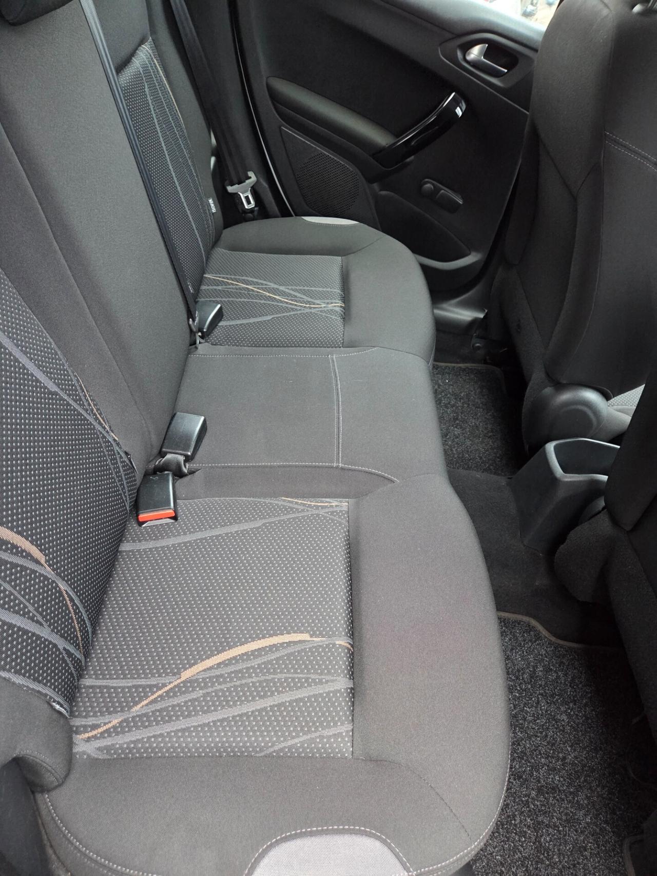 Peugeot 208 Neopatenatati - 2012