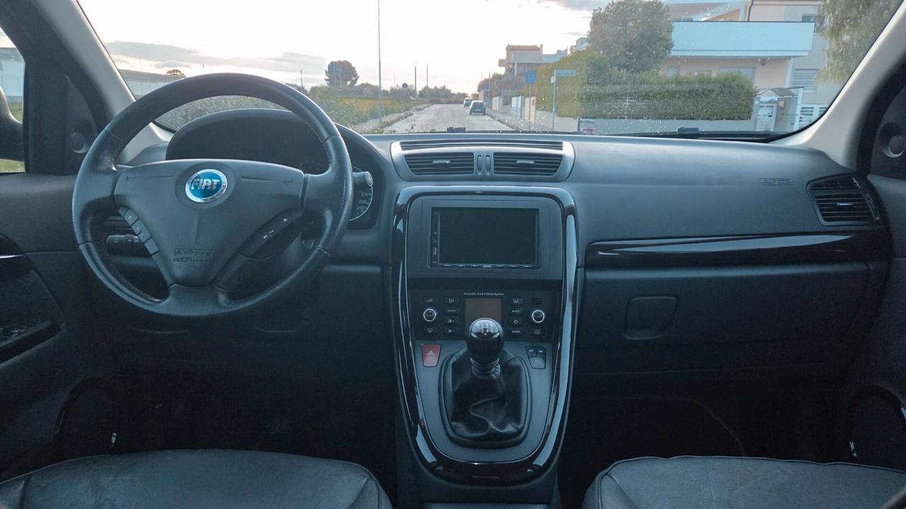 Fiat Croma 1.9 Multijet 16V Must