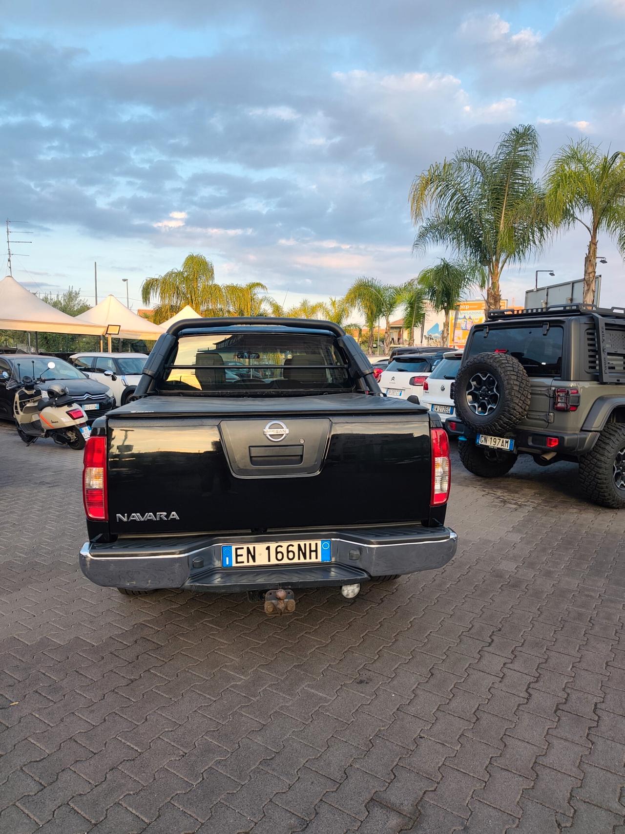 Nissan Navara 2.5 dCi 190CV 2 porte King Cab LE