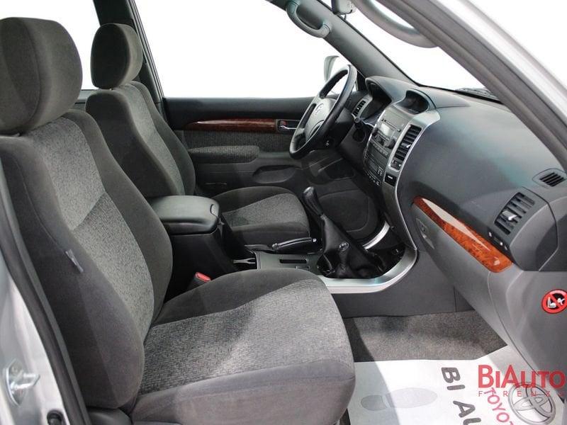 Toyota Land Cruiser 3.0 D-4D 16V cat 3 porte Sol