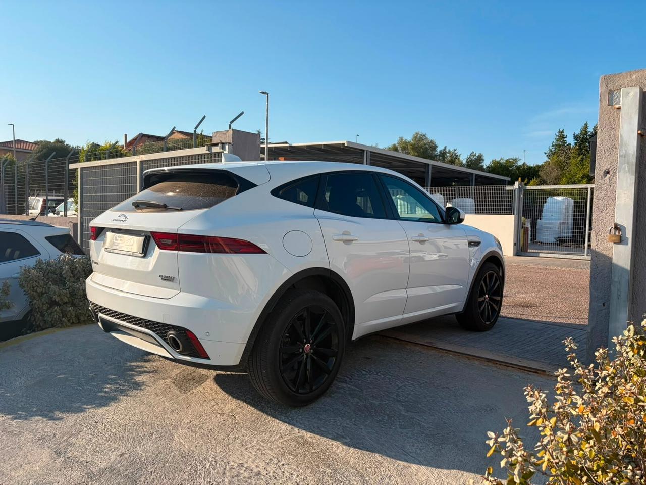 JAGUAR E-PACE-TAGLIANDATA-FULL