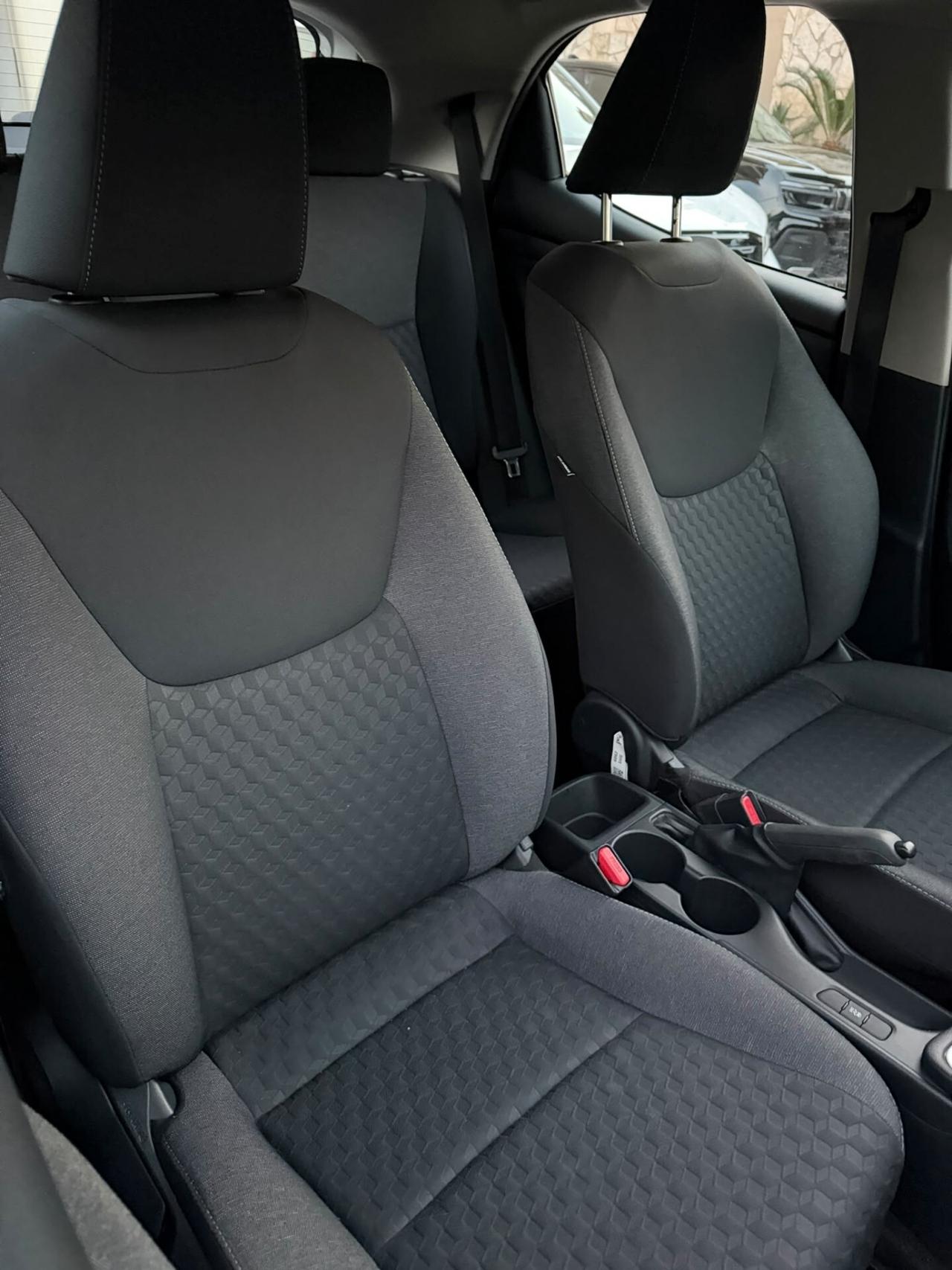 Toyota Yaris 1.0 benzina