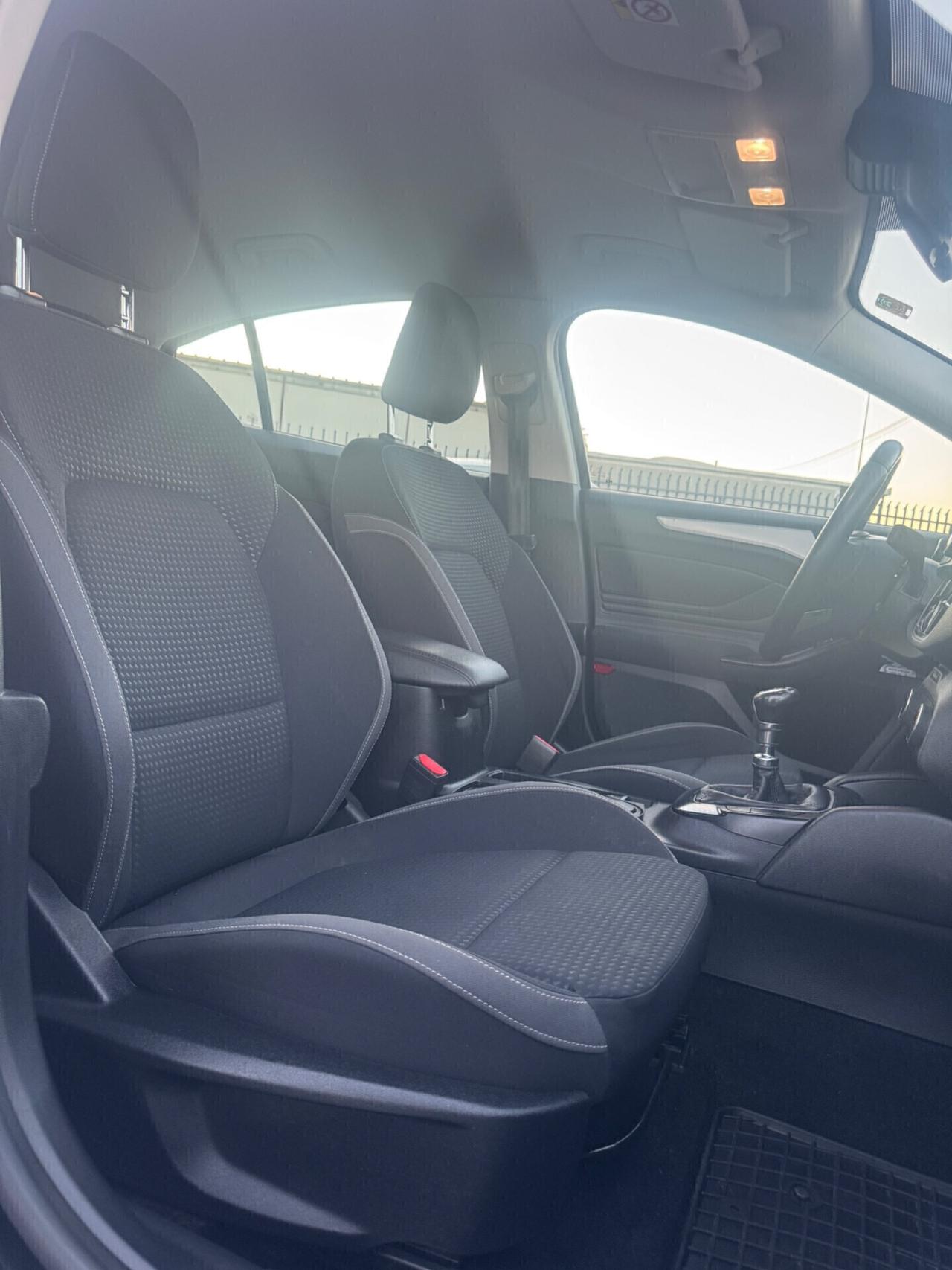 Ford Focus 1.0 EcoBoost 100 CV 5p. Titanium 2019