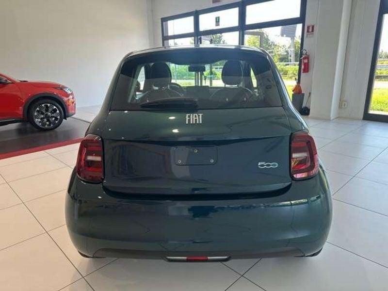 FIAT 500e My23 La Nuova - 320 Berlina NUOVA DA IMMATRICOLARE