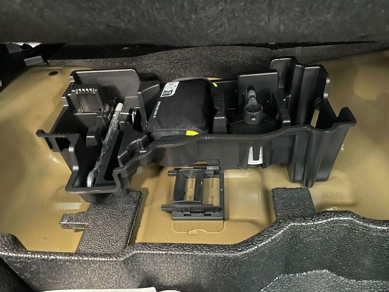 Peugeot 2008 PureTech 100 S&S Allure