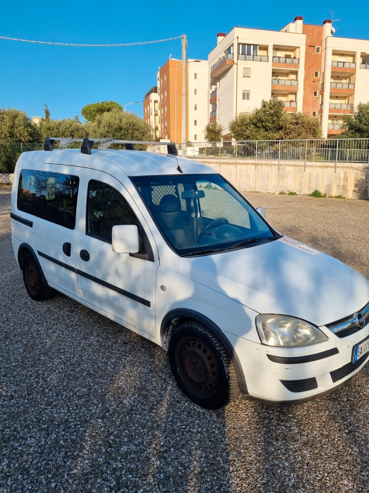 Opel Combo 1.6 CNG Metano 4p. Van Vetrato