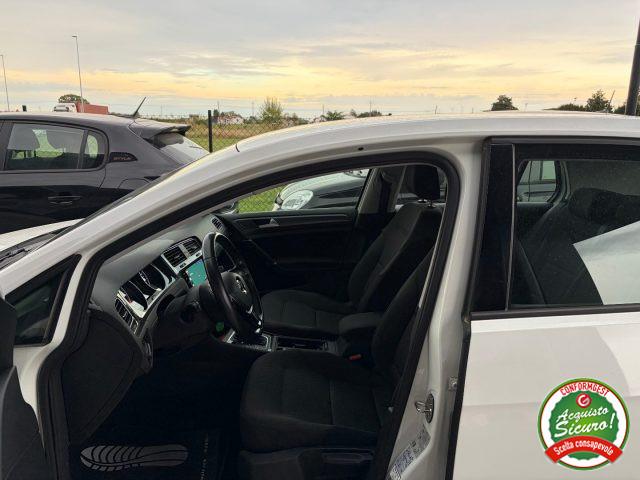VOLKSWAGEN Golf 1.6 TDI DSG 5p. ANCHE NEOPATENTATI