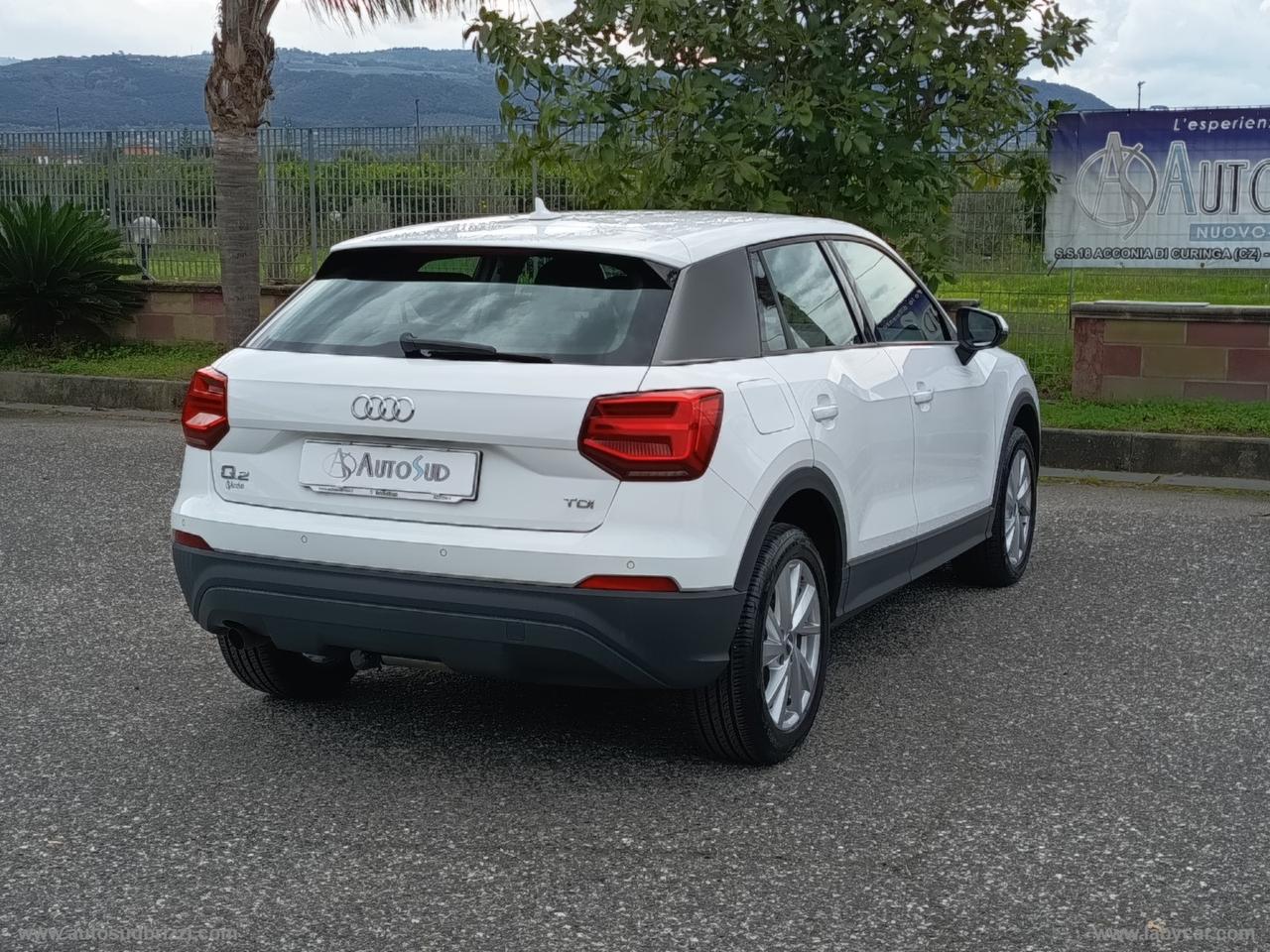 AUDI Q2 1.6 TDI S tronic Business