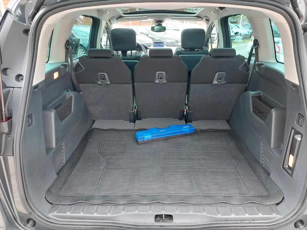 Peugeot 5008 1.6 HDi 110CV CAMBIO AUTOMATICO