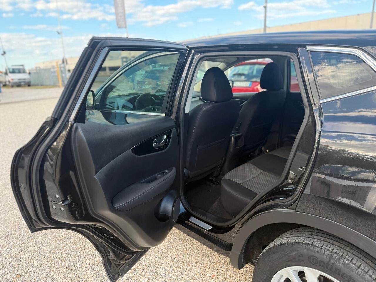 Nissan Qashqai 1.5 dCi Acenta