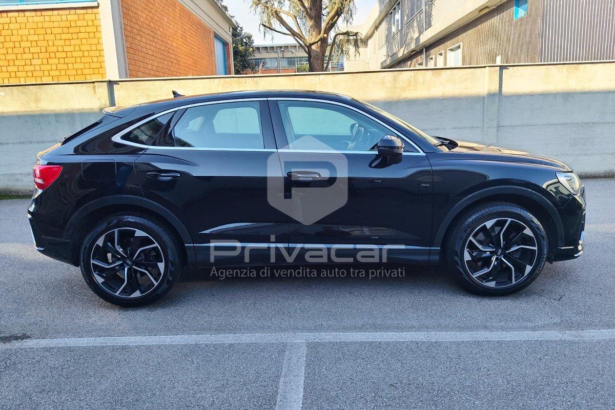 AUDI Q3 45 TFSI quattro S tronic Business Advanced