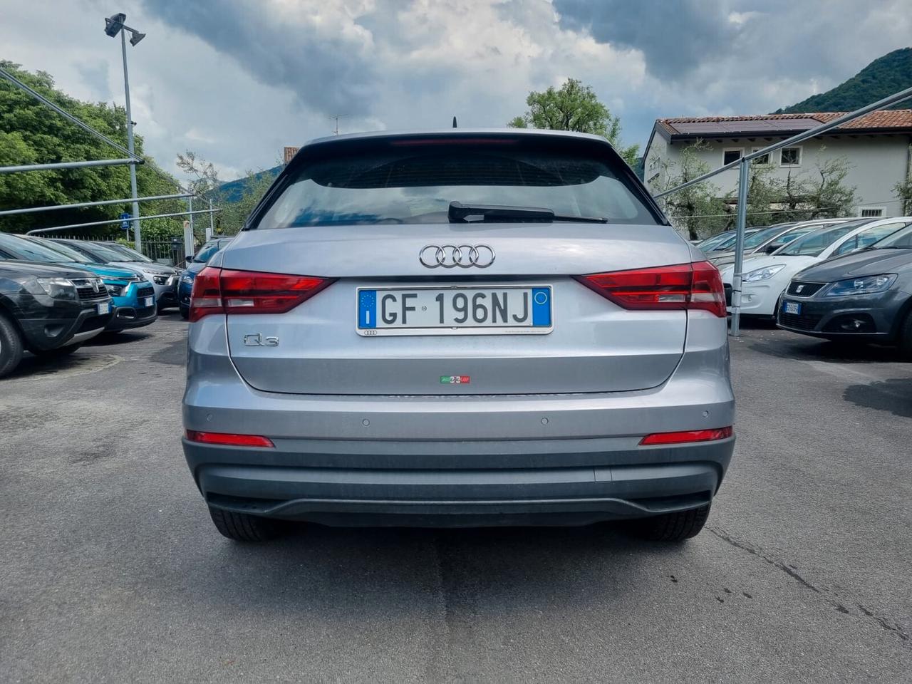 Audi Q3 35 TDI S tronic Business Advanced