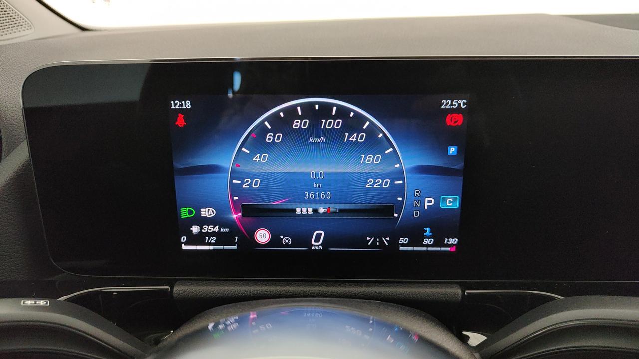 Mercedes-Benz GLA-H247 2023 - GLA 180 d Progressive Advanced auto