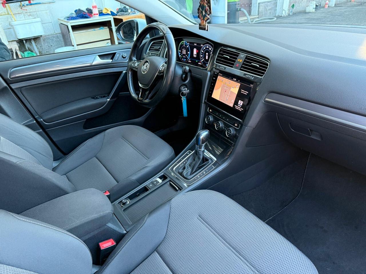 Volkswagen Golf e-Golf 136 CV - 42.000km - Superprezzo - Full opt