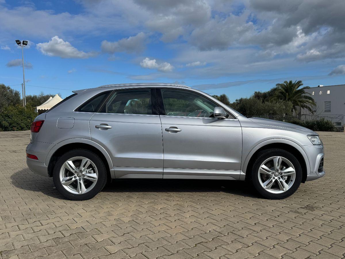 AUDI Q3 2.0 TDI 150 CV Sport Navi/Xeno/Led