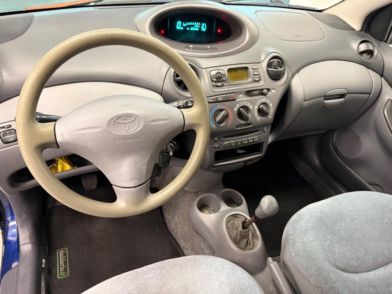 Toyota Yaris 1.0i 16V cat 3 porte