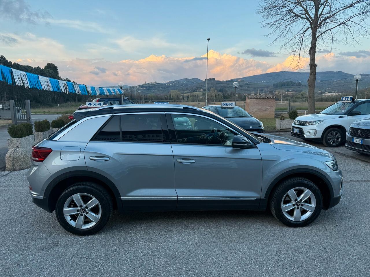 " DA VETRINA " Volkswagen T-Roc 2.0 TDI Style