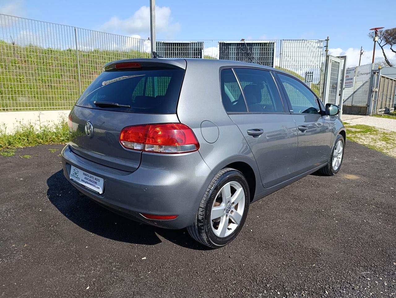 Volkswagen Golf 2.0 tdi Style 140cvGARANZIA 12 MESI