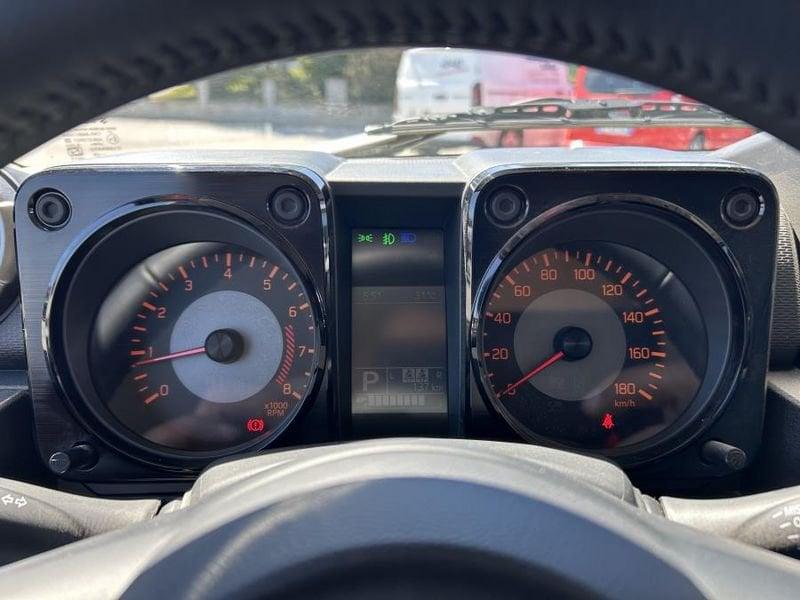 Suzuki Jimny 1.5 AT 5 PORTE 4 POSTI AUTOMATICO