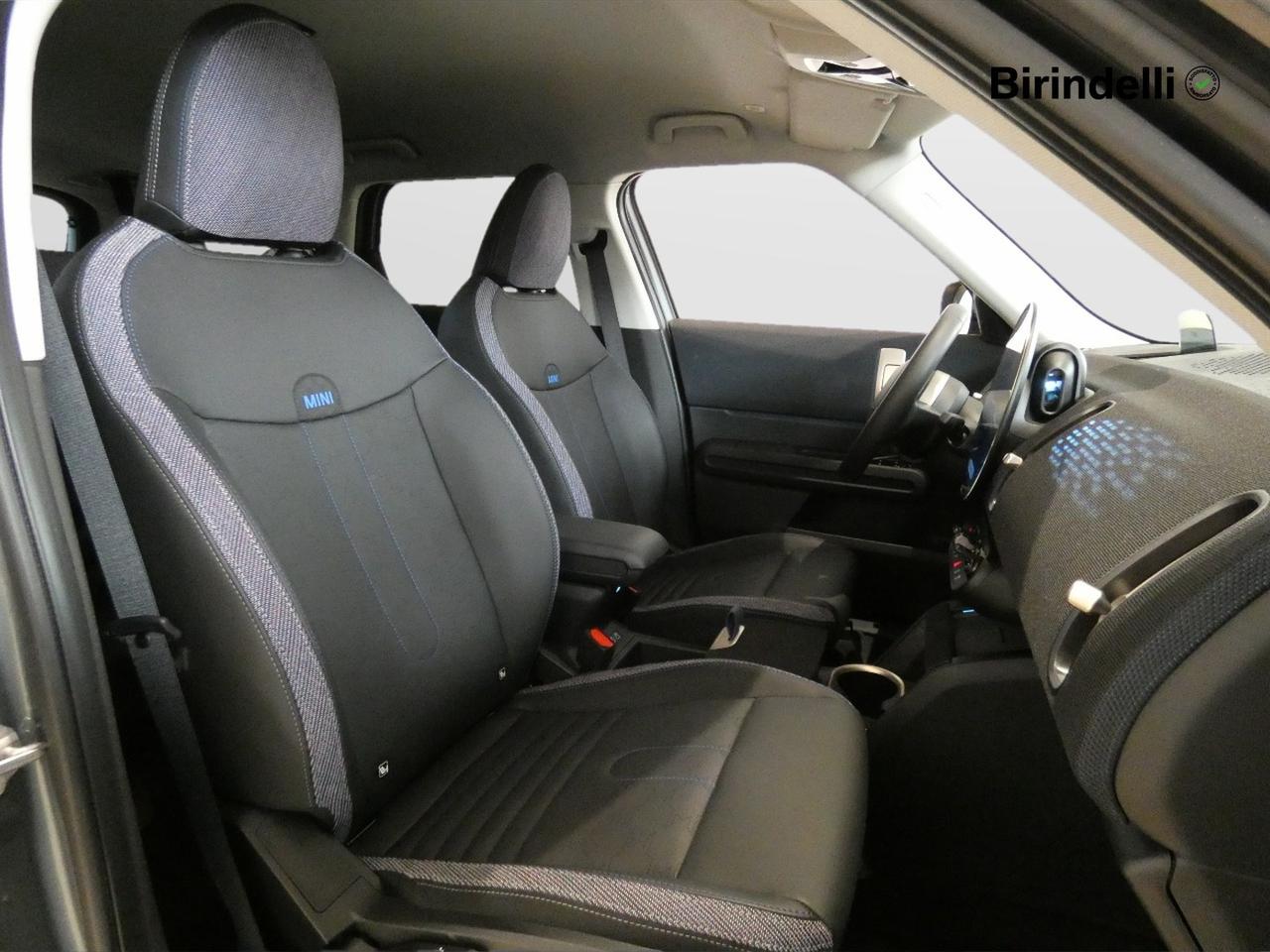 MINI Mini Countrym.(U25) - Mini Countryman D Classic