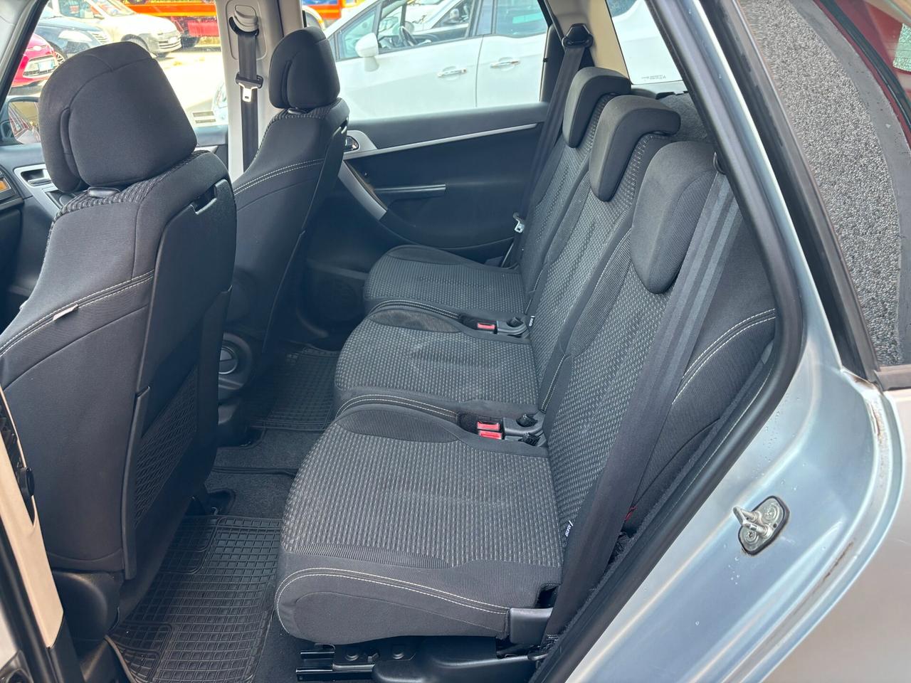 Citroen C4 Picasso 1.8 Elegance