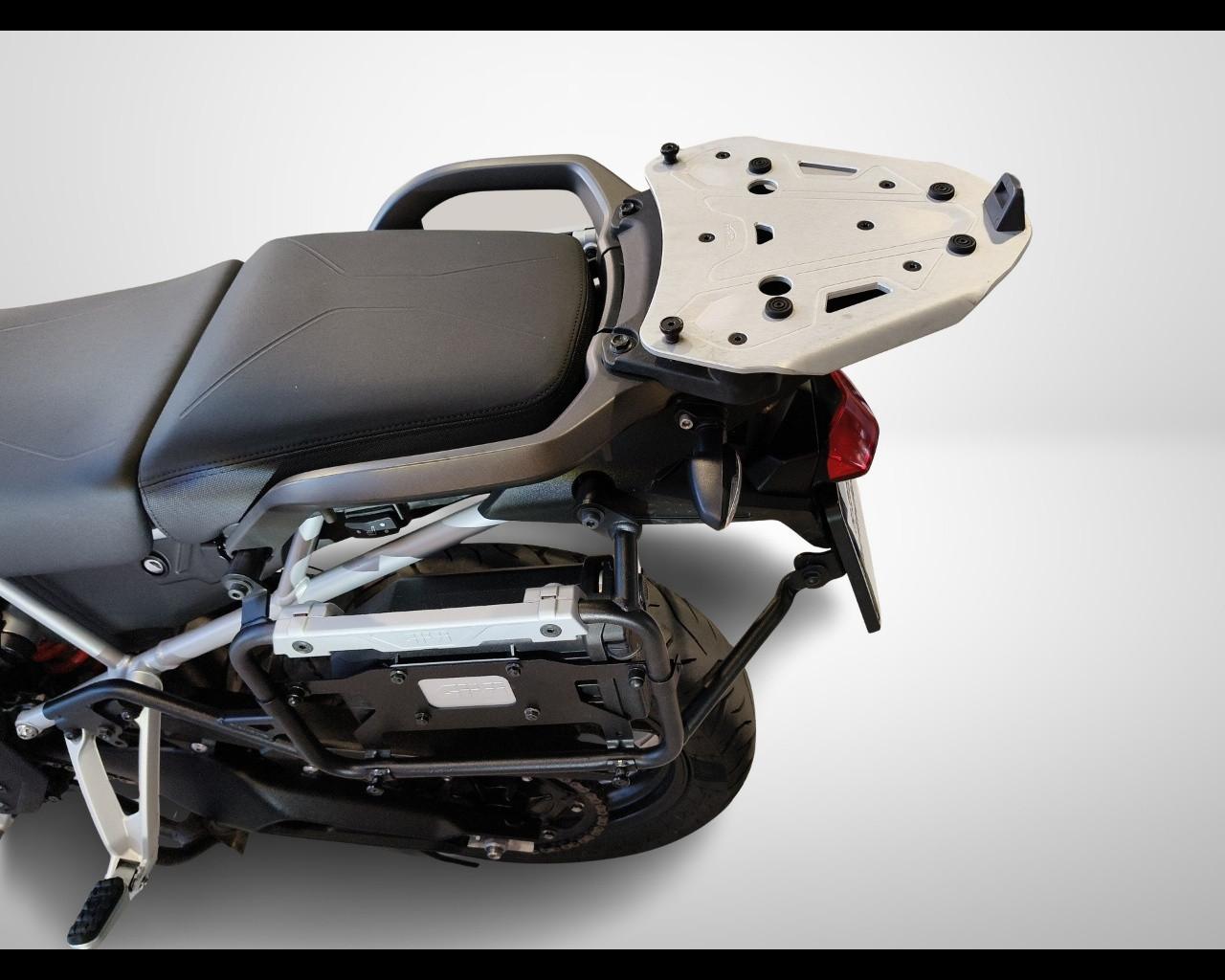 TRIUMPH Tiger 900 - GT Pro
