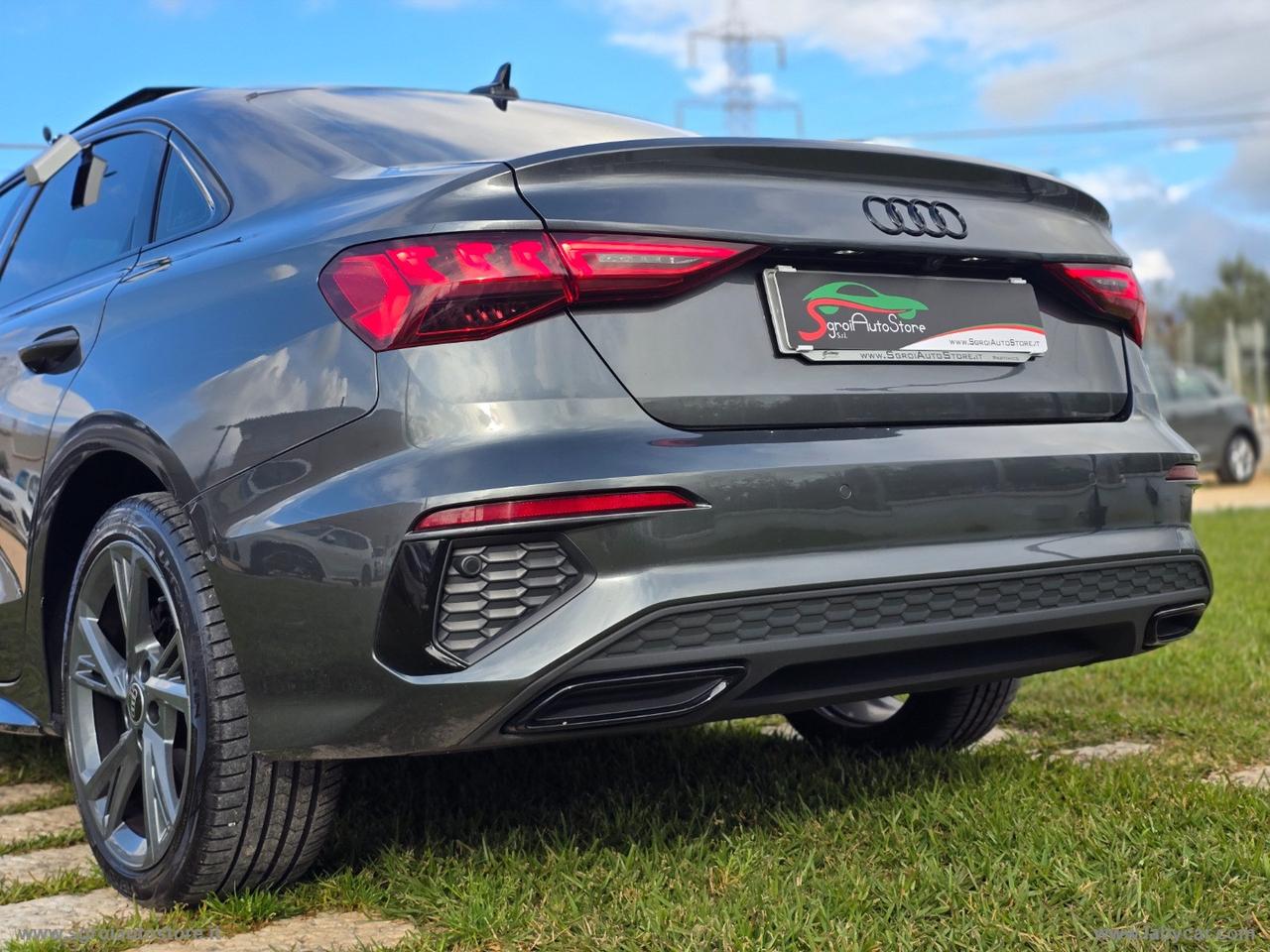 AUDI A3 Sedan 30 TDI S line TETTUCCIO