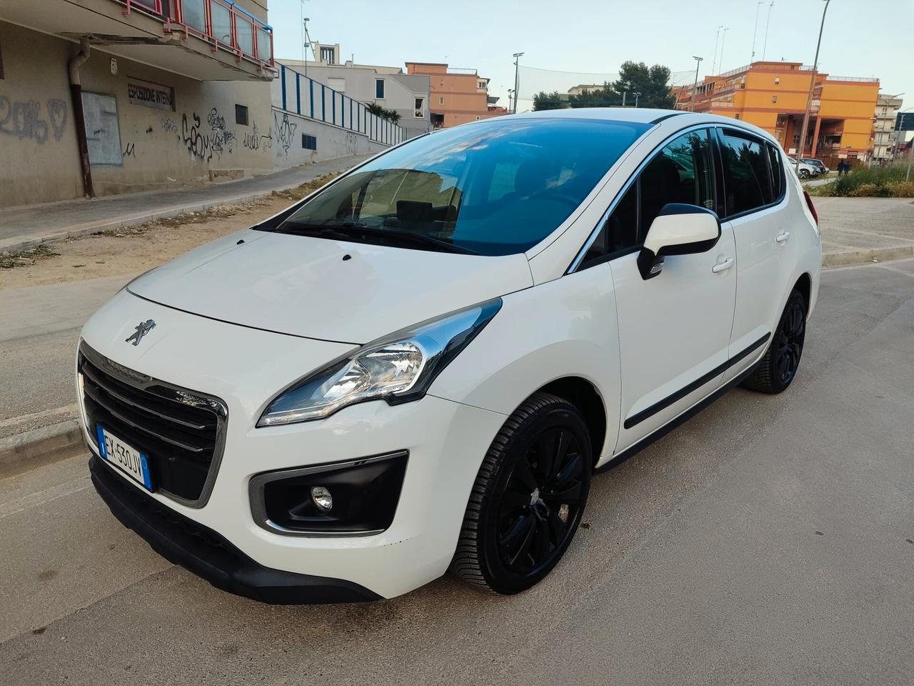 Peugeot 3008 1.6 HDi 115CV Active!!