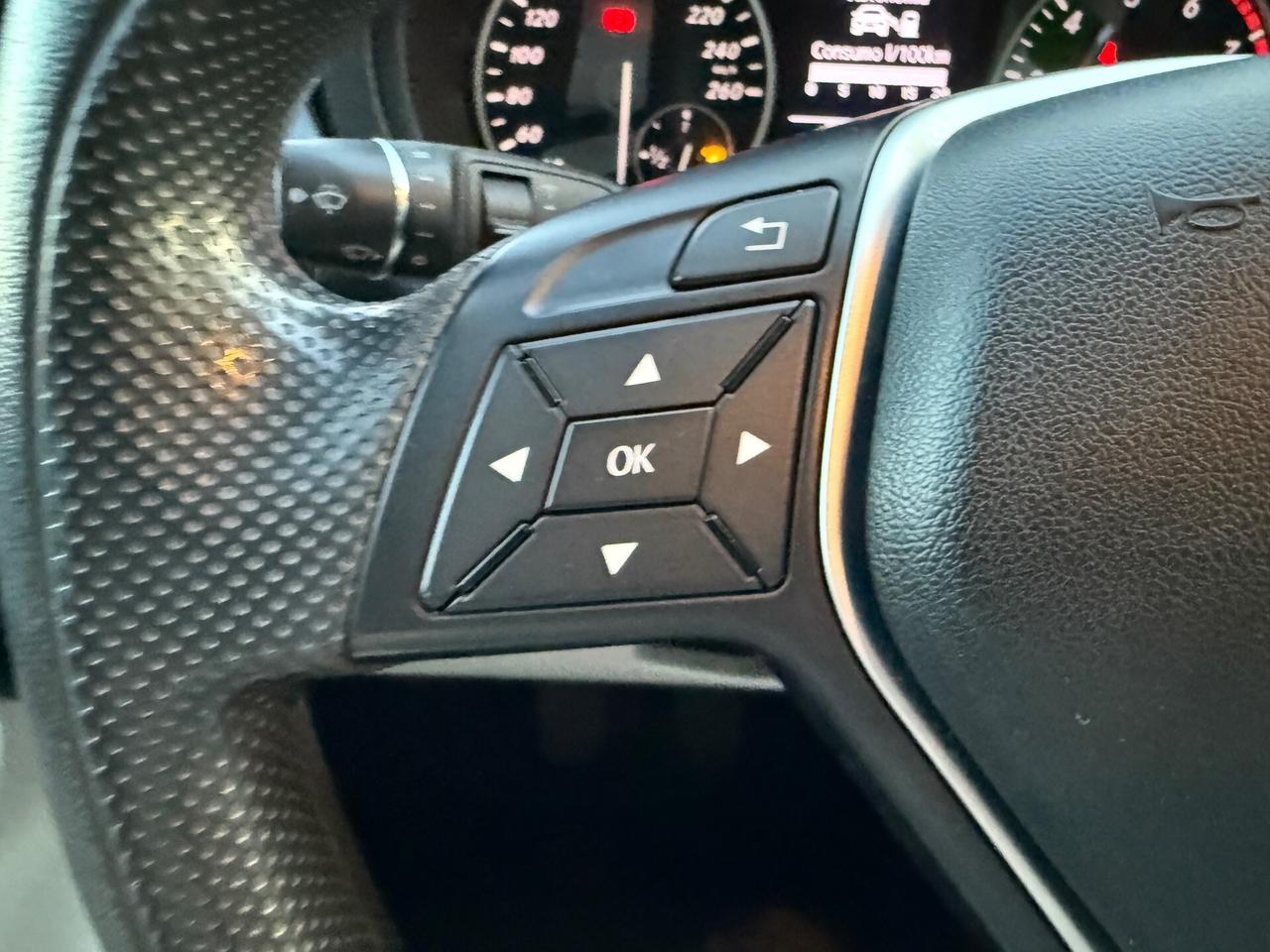 Mercedes-benz B 180 BlueEFFICIENCY Premium